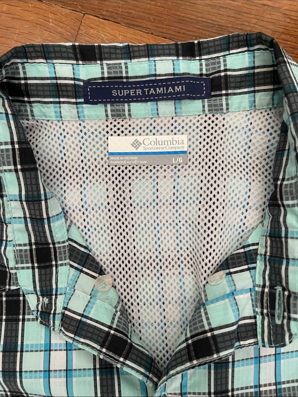 Columbia Men's Blue and Navy Plaid Button-Down Shirt - Picture 2 of 4